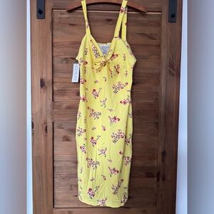 New Guilty yellow dress Large